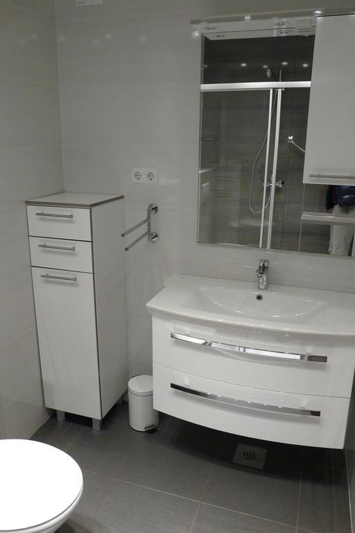 Apartmani Marko Baška Exteriör bild