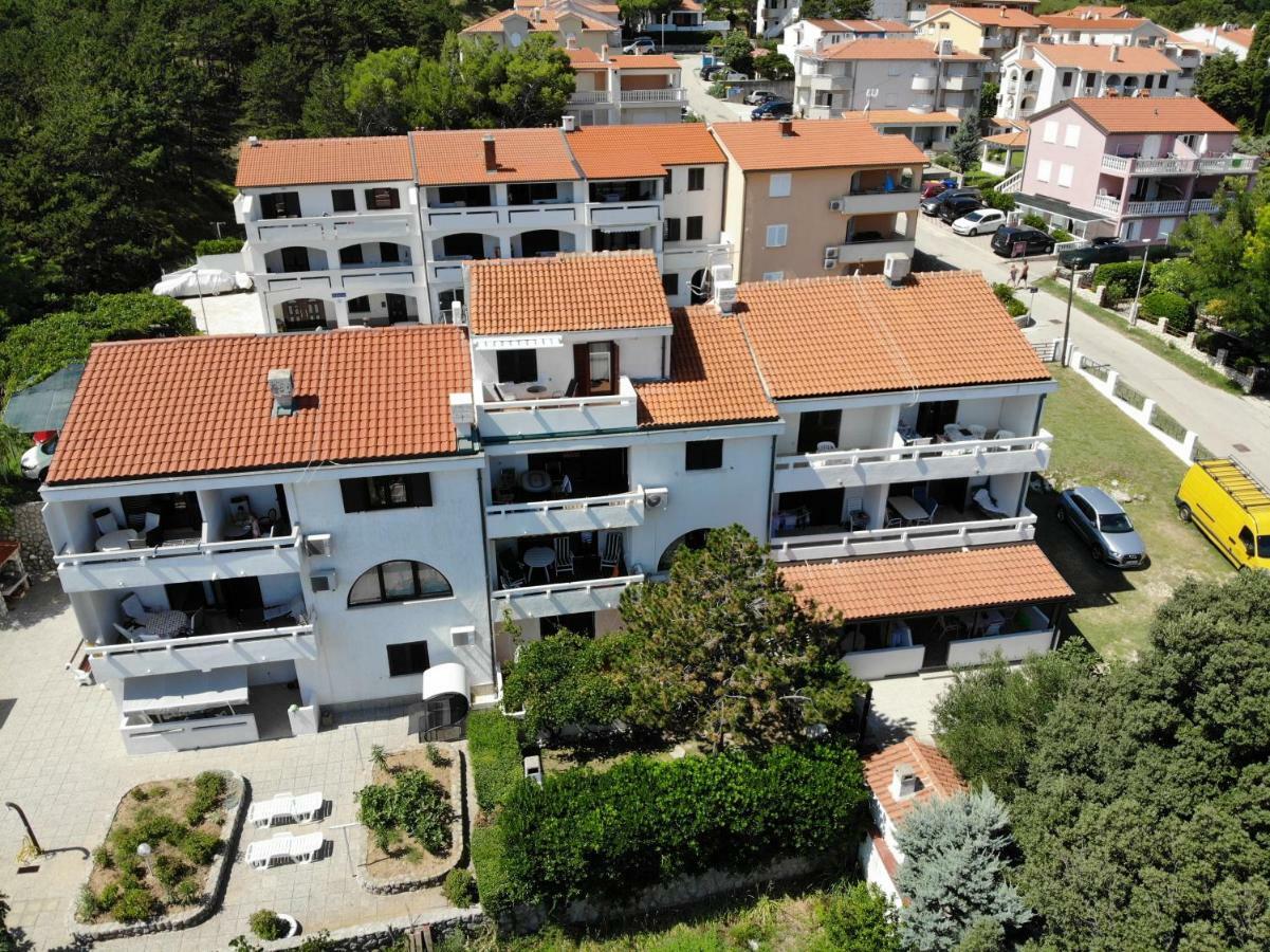 Apartmani Marko Baška Exteriör bild